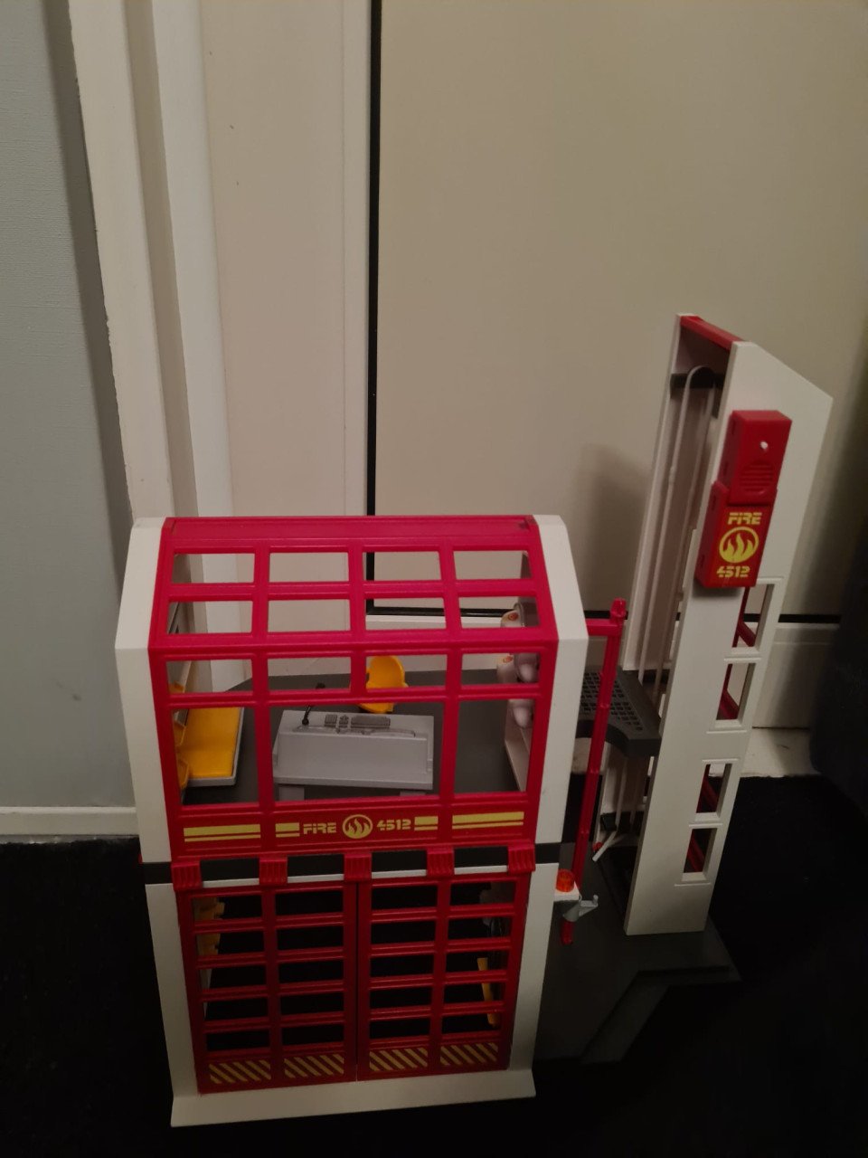 PLAYMOBIL BRANDWEER