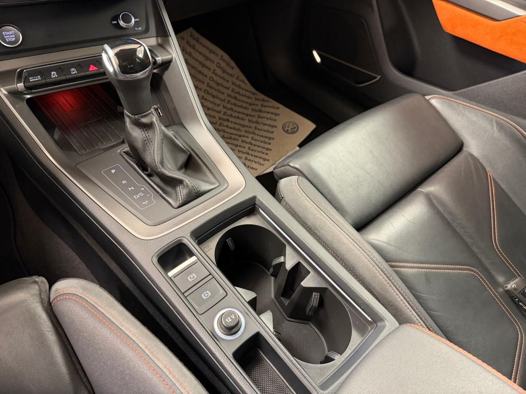 Audi Q3 35 tfsi edition one s-line | panoramadak | bang & olufsen | leer