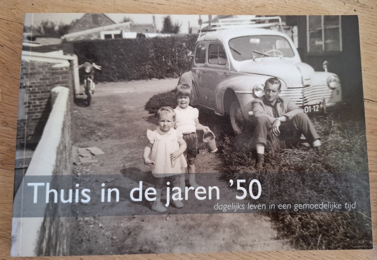 Thuis in de jaren vijftig, door P. Boer