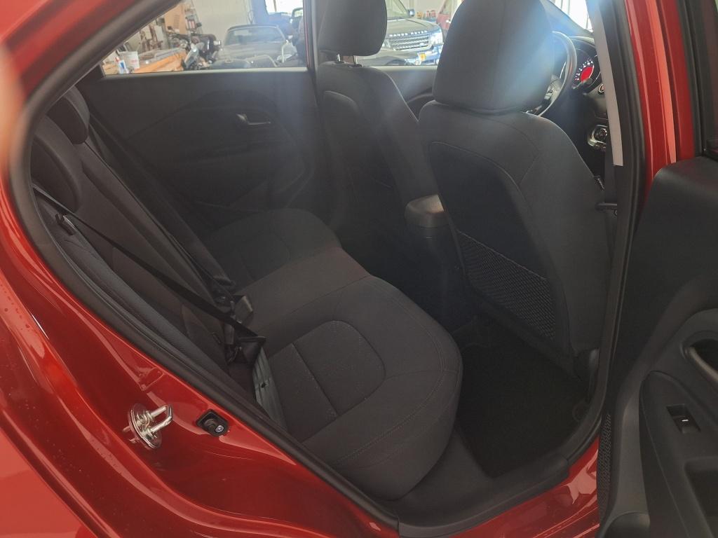 Kia Rio 1.2 cvvt executiveline | key-less | climate control