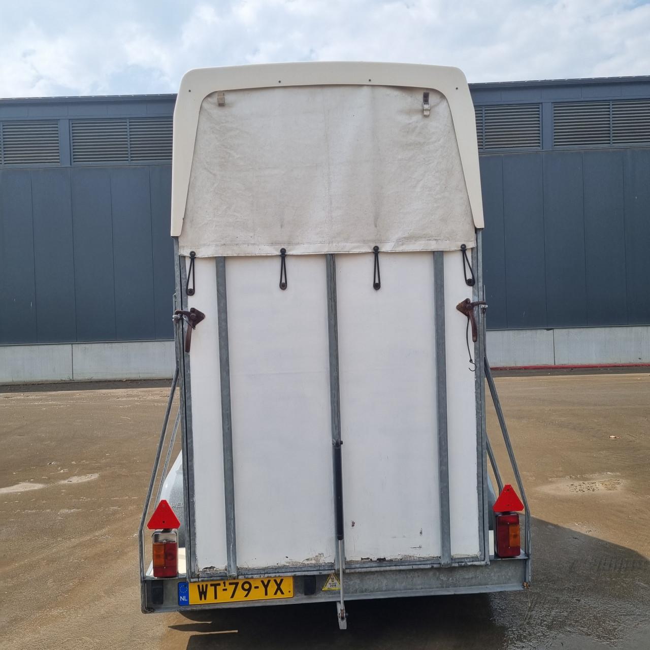 Weijer paardentrailer