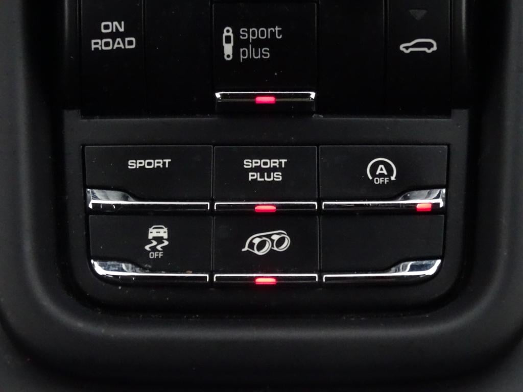 Porsche Cayenne 3.6 gts | led | pasm | sport design