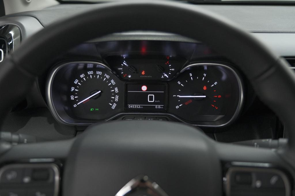 Citroen C3 Aircross puretech 130 eat6 plus | stoelverwarming | parkeersenso
