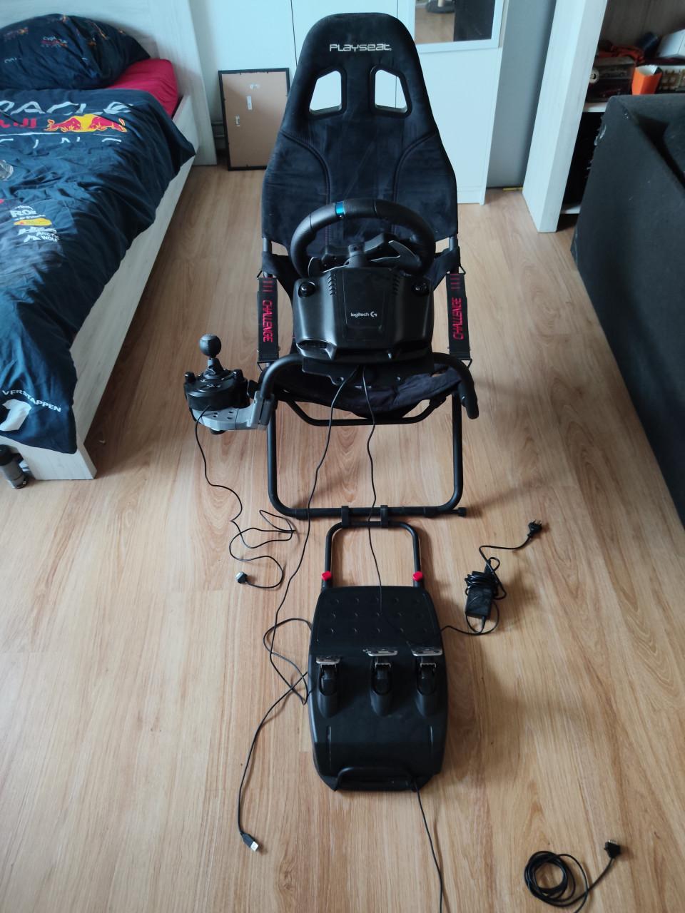 Playseat challenge + Logitech g29 + Logitech G driving force Bundel!