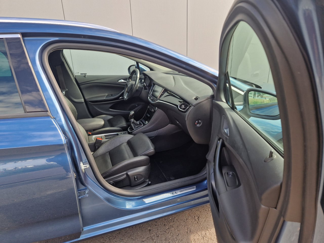 Opel Astra Sports Tourer 1.6 Innovation
