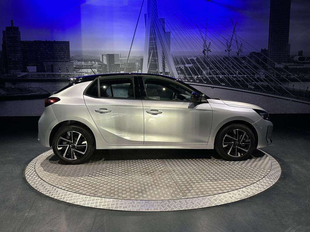 Opel Corsa 1.2 turbo gs *carplay*camera*led*