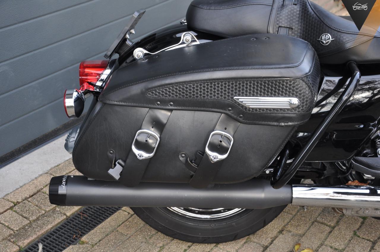 Harley Davidson FLHRC Road King Classic 96 Rushmore, nette motor!