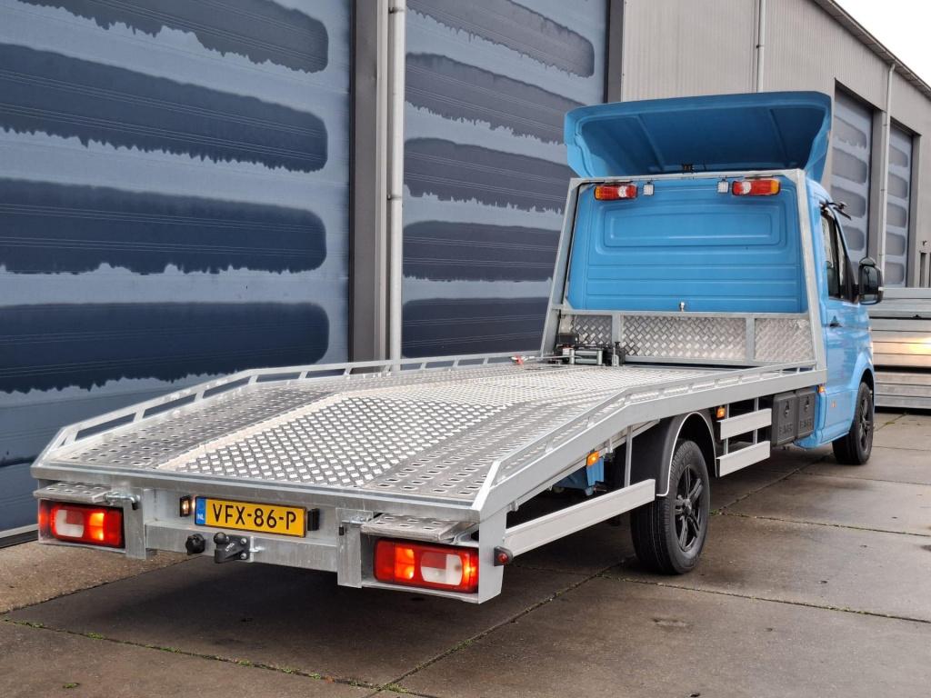 Volkswagen Crafter 35 2.0 tdi l4 trendline oprijwagen / ambulance / trailer