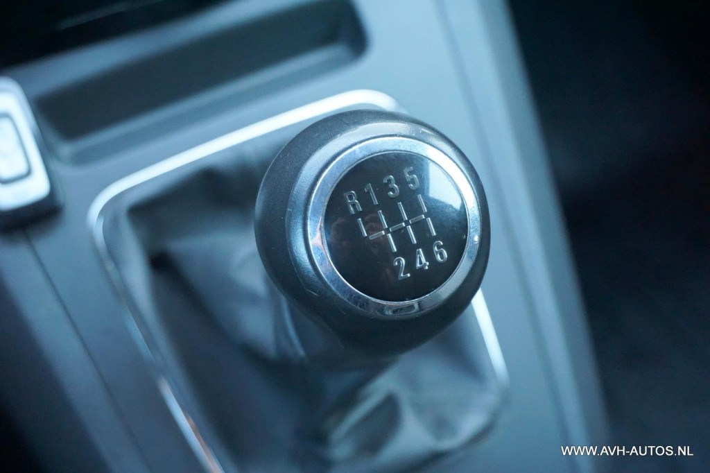 Opel Zafira 1.7 cdti edition, grijs kenteken!