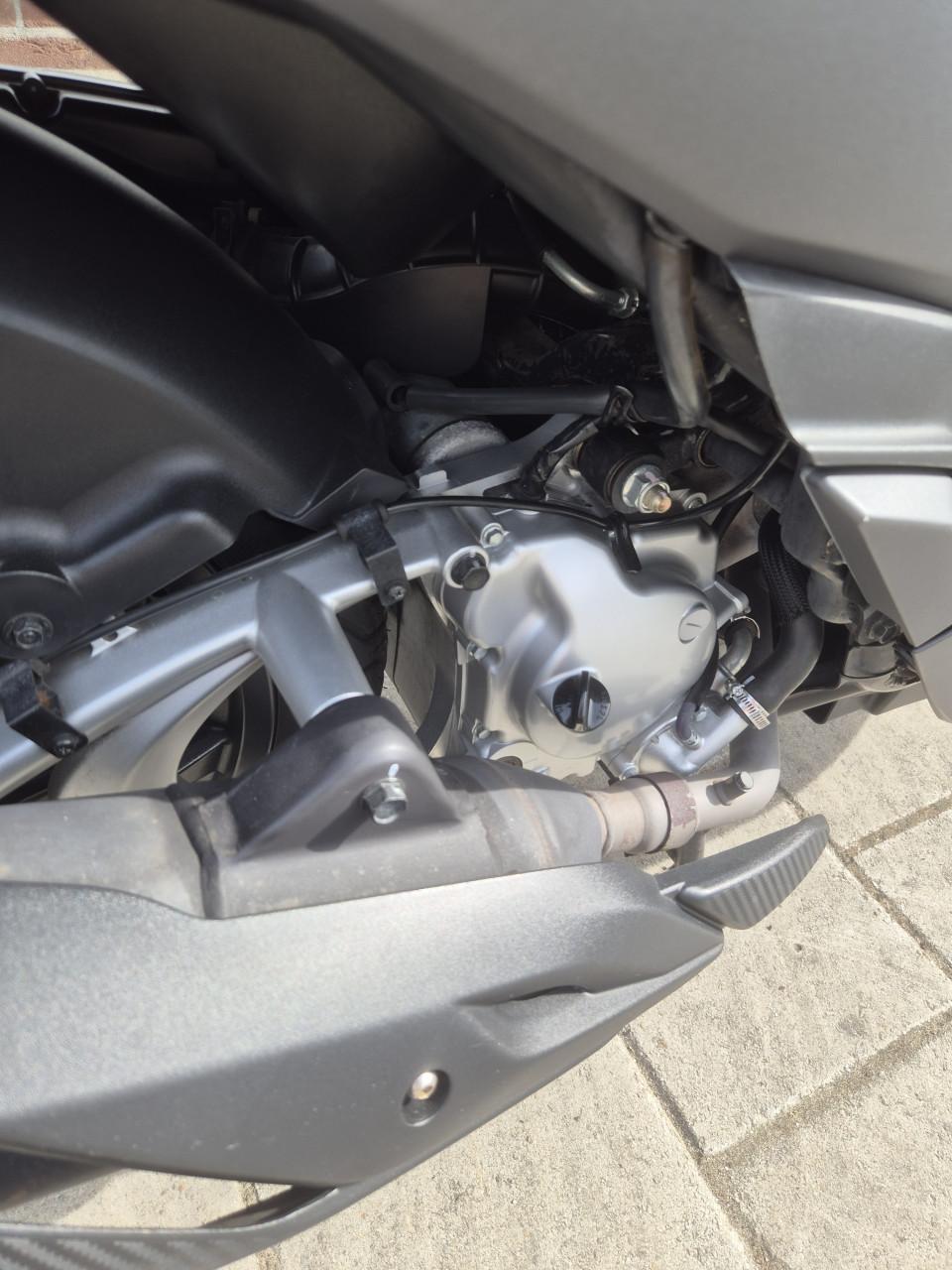 Sym HD 300 motorscooter
