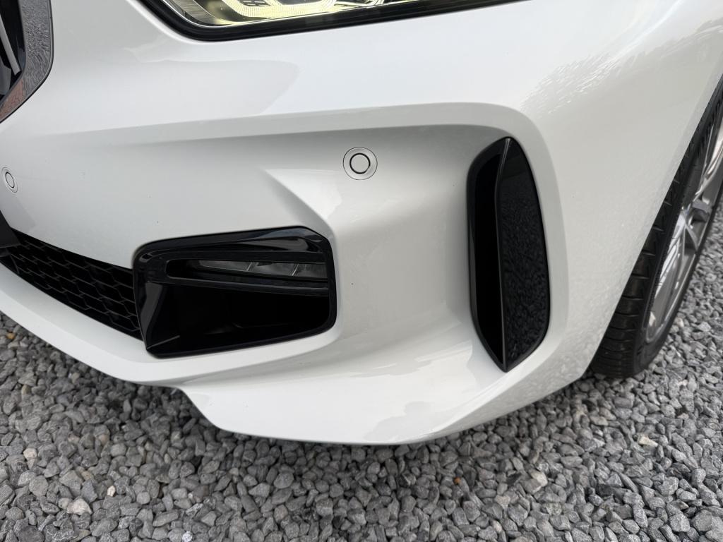 BMW 1 Serie 118i high executive m-sportpakket 5-drs