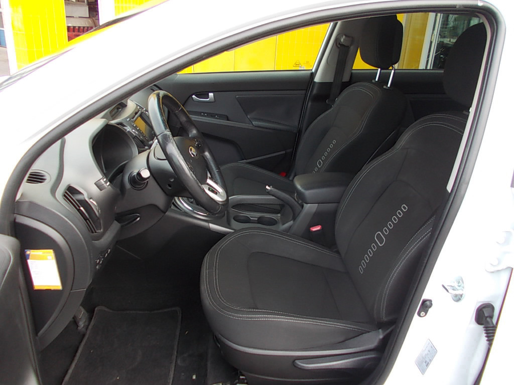 Kia Sportage 1.6 gdi airco clim. camera + nav. cruise con.