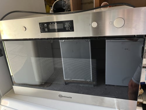 Bauknecht EMNK3 2138 IN Ingebouwd Solo-magnetron als nieuw 60 cm. Breed