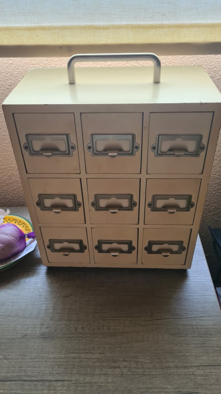 Pickwick theekistje te koop