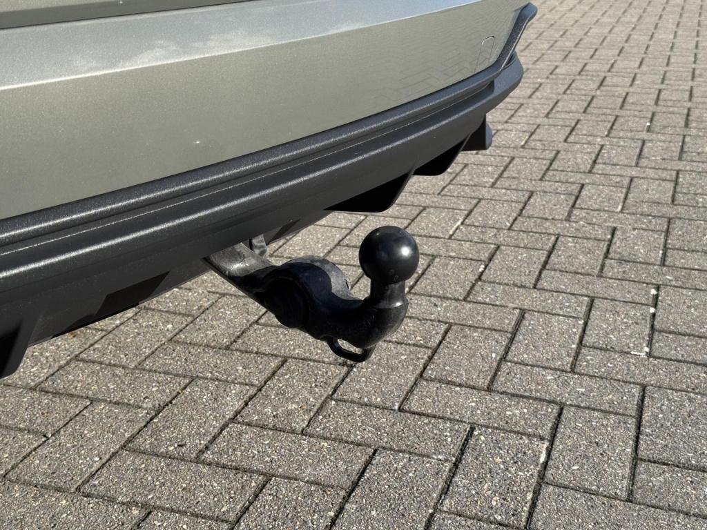 Audi Q3 45 tfsi e s edition