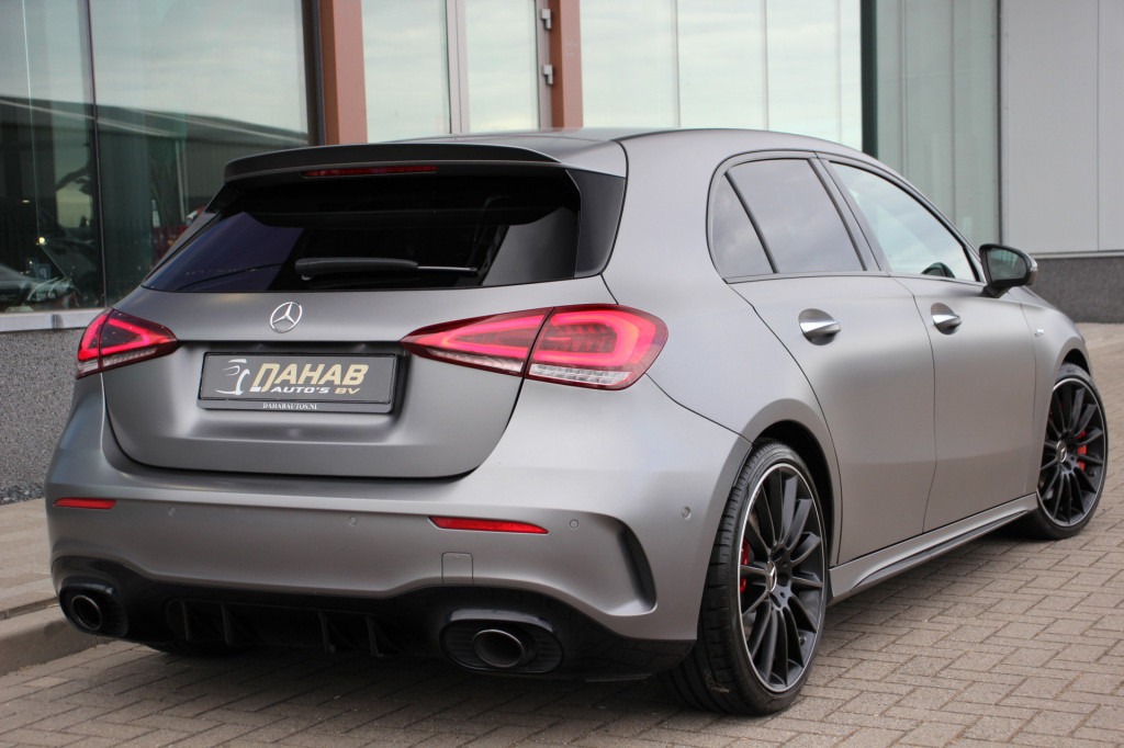 Mercedes-Benz A-Klasse amg 35 4matic premium plus | schaalstoelen | 360 cam