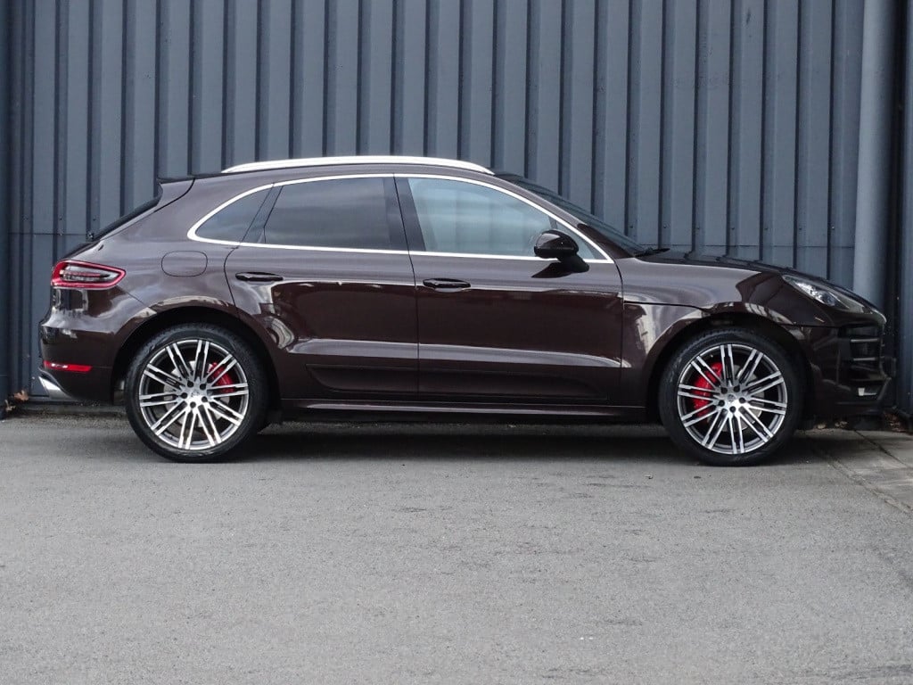 Porsche Macan 3.6 turbo 400pk | luchtvering | pano | 21" | stoelventilatie-