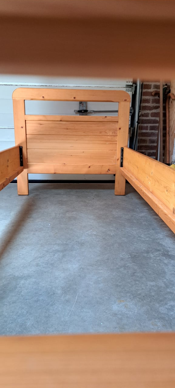 Grenen bed ombouw