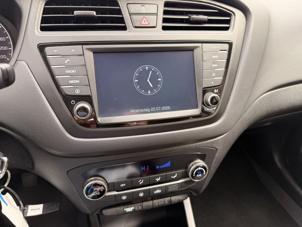 Hyundai I 20 1.0 t-gdi comfort | navigatie | cruise | camera | dealer onder
