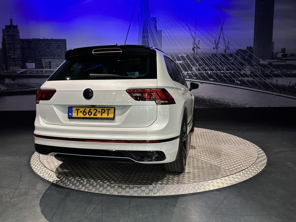 Volkswagen Tiguan 1.5 tsi r-line *navi*appconnect*camera*fabrieksgarantie 9