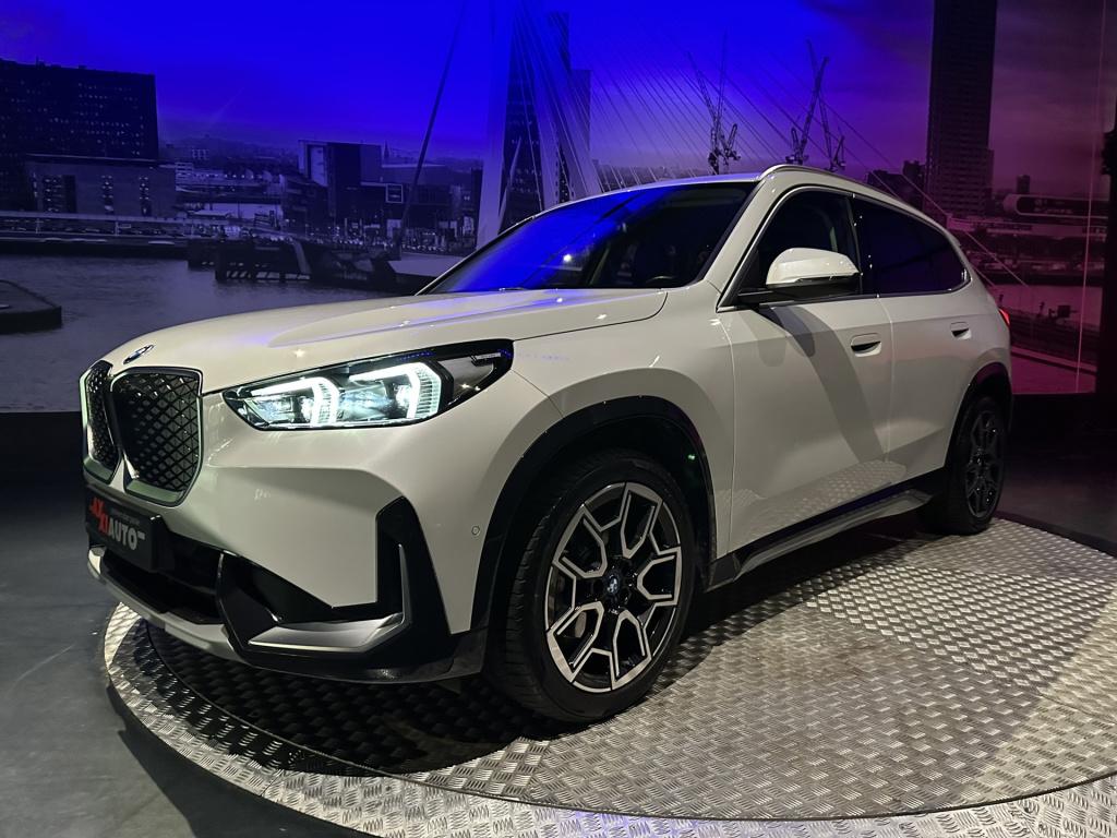 BMW Ix1 edrive20 67 kwh *leer*camera*keyless*