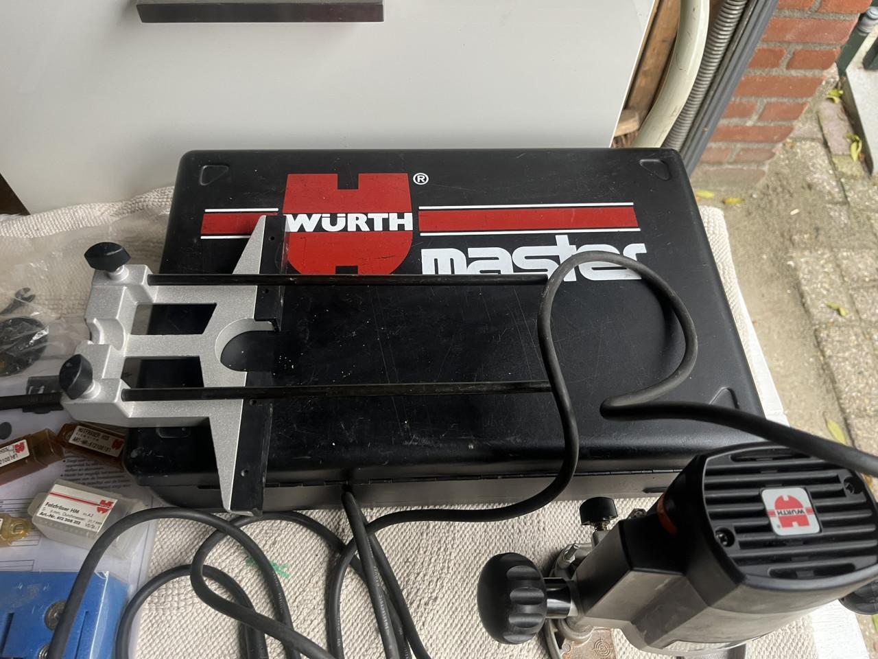 Bovenfreesmachine Master OF750 met 12 en 35 freessets