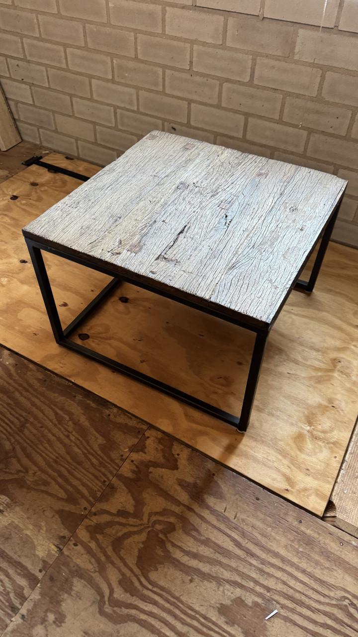 Industriële bijzettafeltjes - set 3 stuks