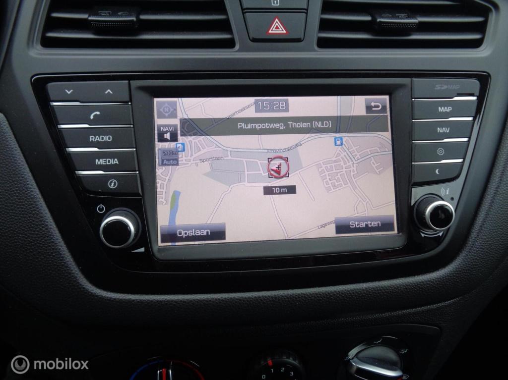 Hyundai I 20 1.0 t-gdi comfort/airco/camera/pdc/1st eig/lm velgen/slechts 8