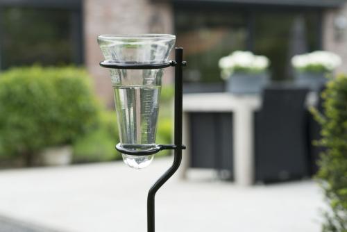 Nature glazen regenmeter op steel