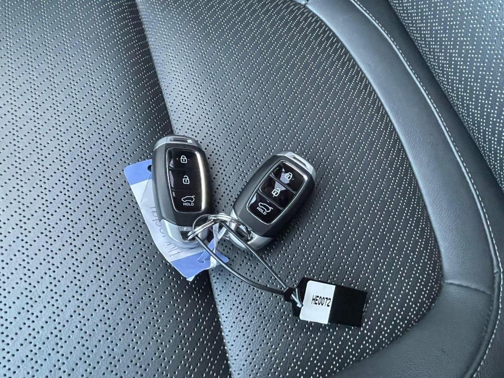 Hyundai Kona ev premium 64 kwh