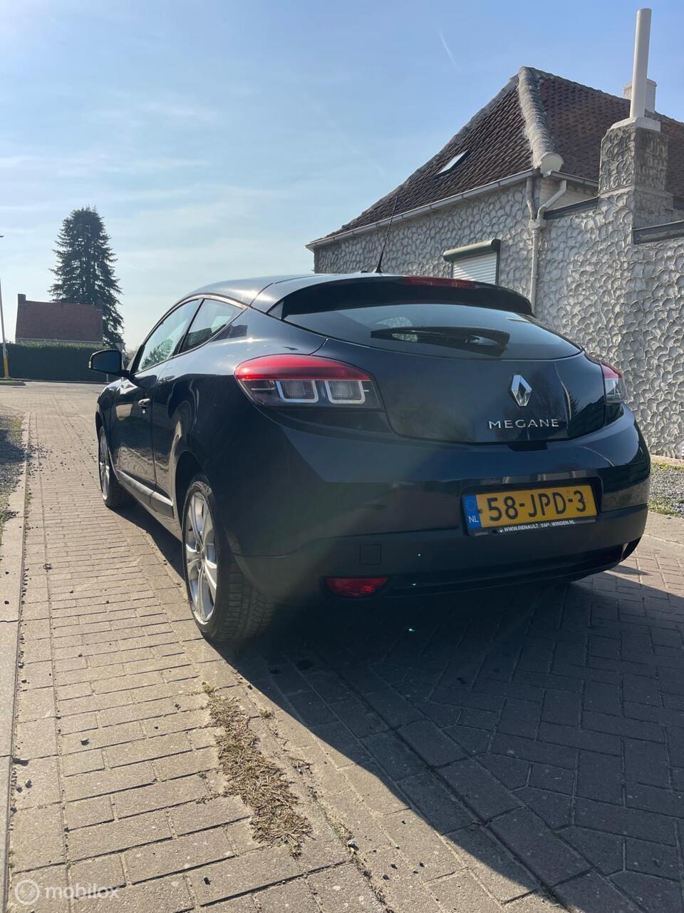 Renault Megane coupé 1.6 in prijs verlaagd