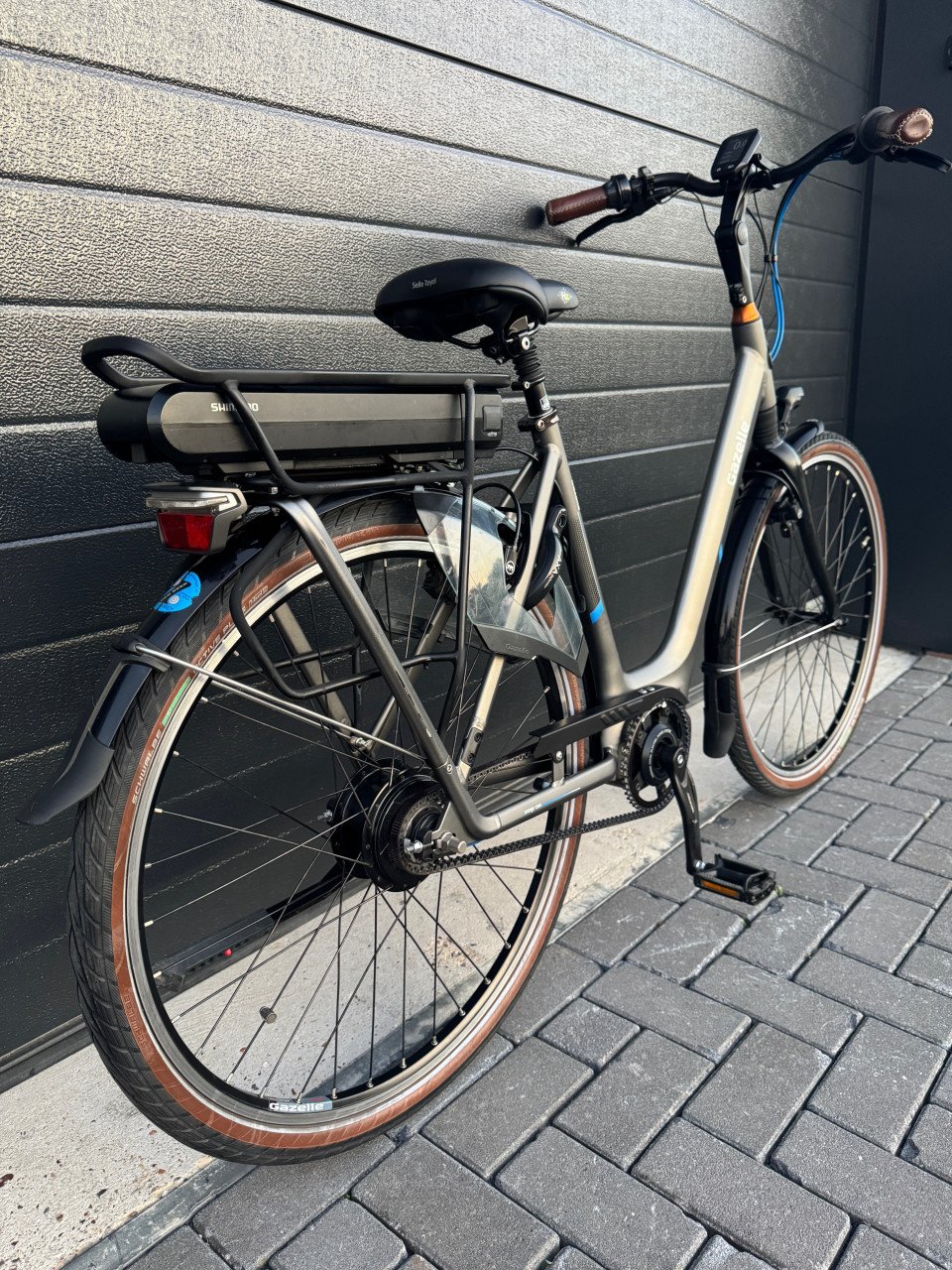 Gazelle C330 | Shimano Middenmotor | BELT