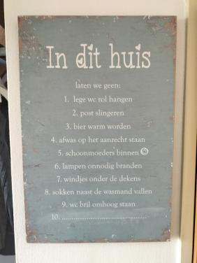 Tekstbord voor aan de muur