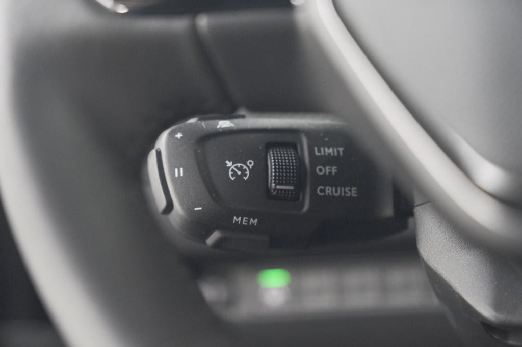Peugeot 2008 hybrid 136 e-dcs6 allure | 360 camera | adaptieve cruise contr