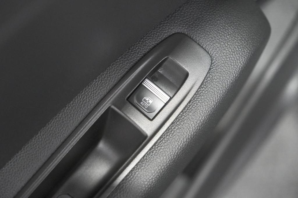 Renault Captur tce 90 techno | nieuw model | camera | navigatie | apple car