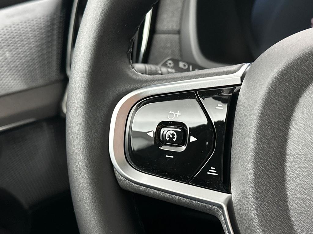 Volvo XC90 t8 455pk recharge ultra dark| b&w audio| trekhaak| luchtvering