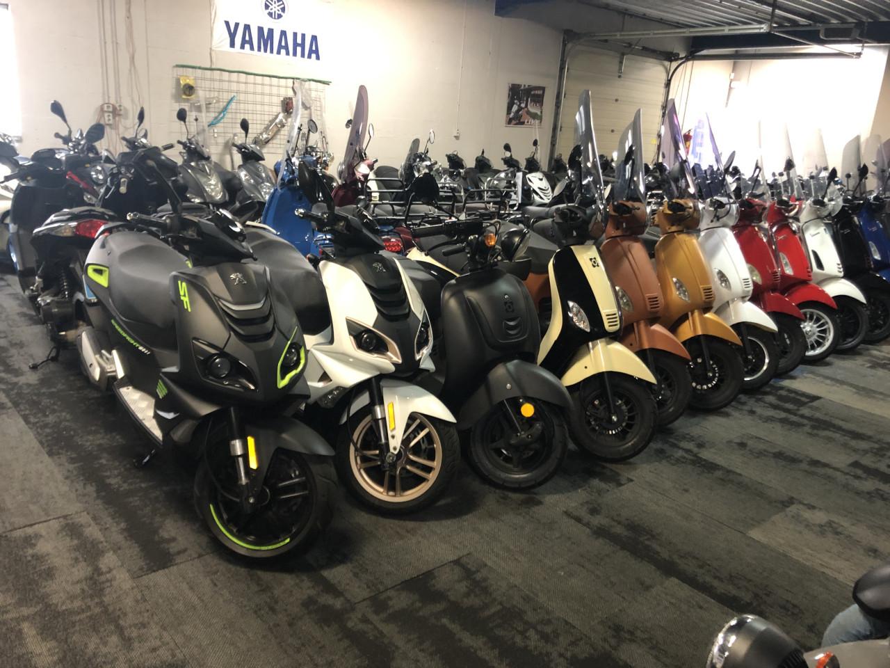 GROOTAANBOD: PIAGGIO ZIP 45KM BROM SPRINT AEROX SPEEDFIGHT 2t 4t