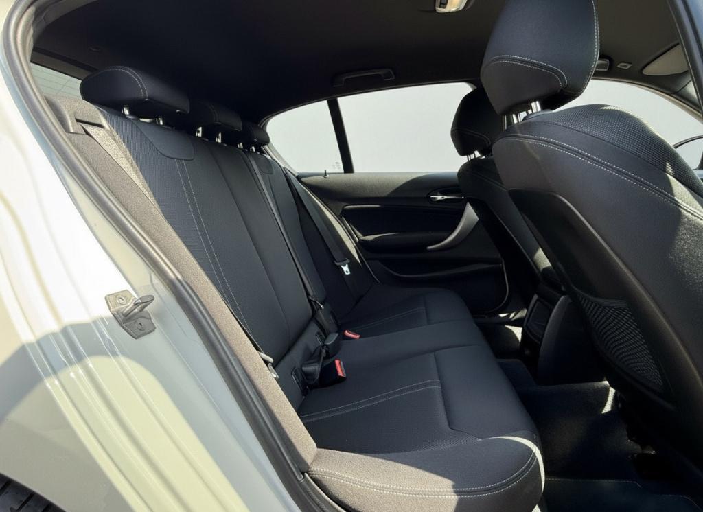 BMW 1 Serie 118i edition m sport shadow high executive