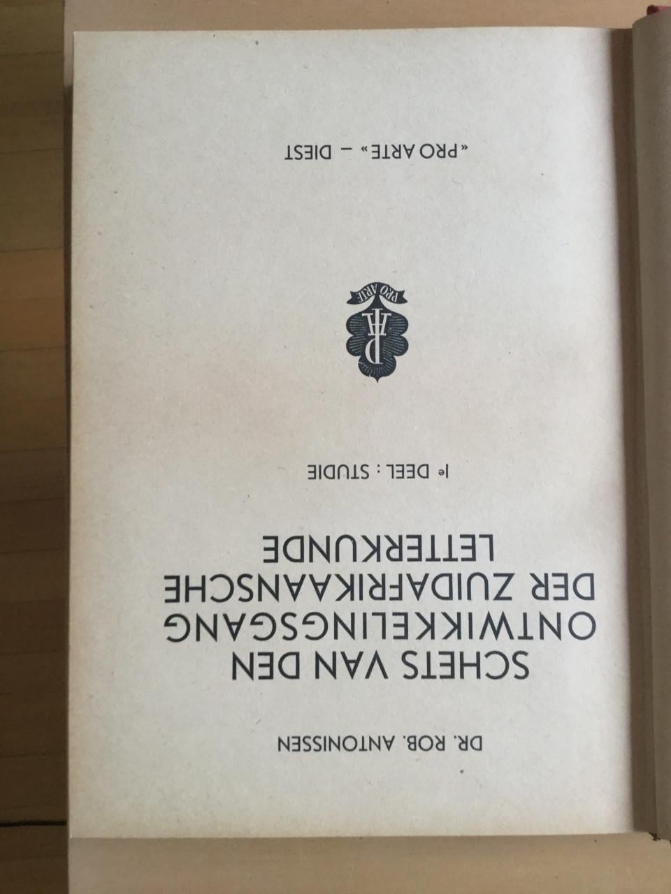 Schets van den ontwikkelingsgang der Z-Afrika Rob Antonissen