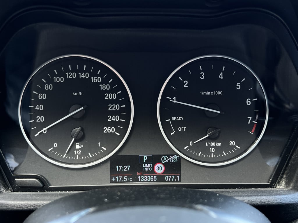 BMW X1 sdrive18i centennial high executive