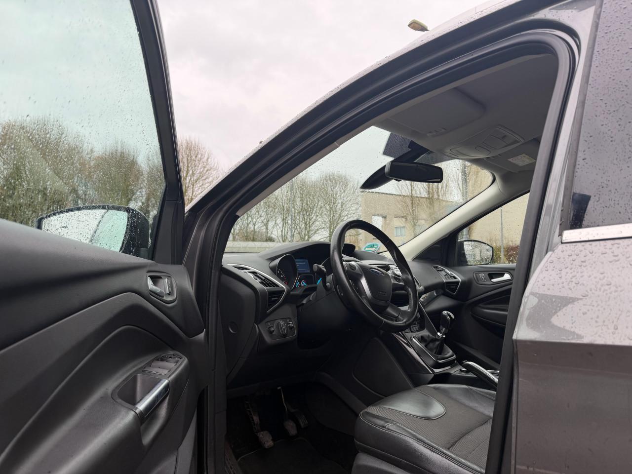 Ford Kuga 1.5 Titanium | Apk | Nap | Airco | Camera  | Pdc | Trekhaak