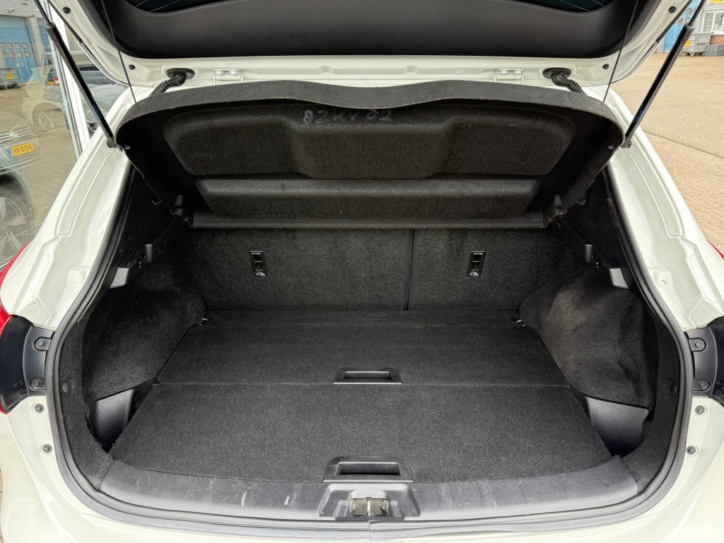 Nissan Qashqai 1.2 connect edition