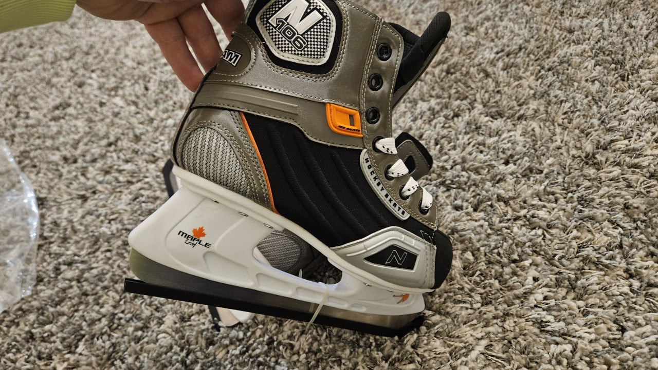 Nijdam N106 ijshockey schaatsen maat 41 – nieuwstaat