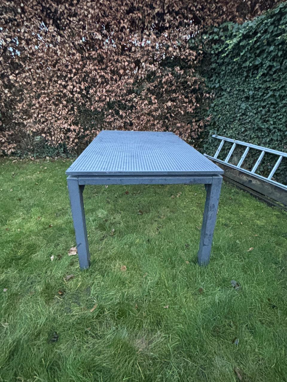 Tuintafel hartman