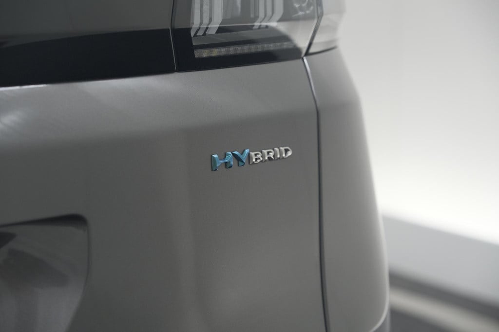 Peugeot 3008 1.6 hybrid 225 allure pack business | camera | navigatie | app