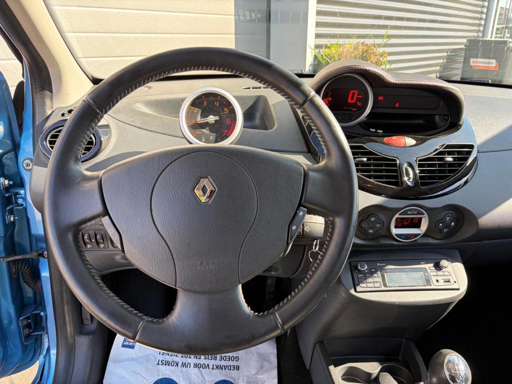 Renault Twingo 1.2 16v dynamique/139.000 nap/clima/lichtmetaal/nette auto/