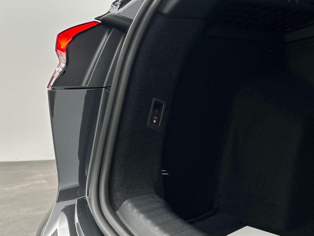 Audi Q4 Sportback E-tron s edition e-tron 45 82 kwh 210 kw / 286 pk sportba