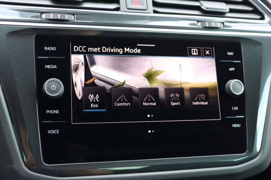 Volkswagen Tiguan 1.4 tsi ehybrid r-line business + 245pk dsg6