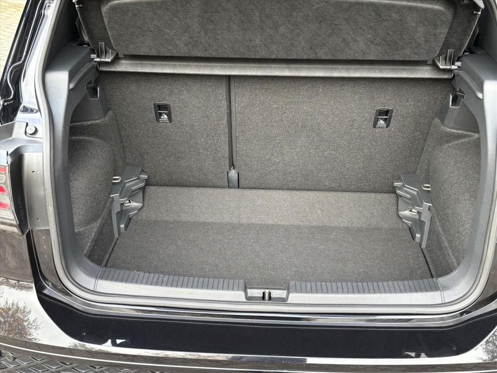 Volkswagen T-cross 1.0 tsi 116pk dsg-7 r-line| navi|led strip| app connect|