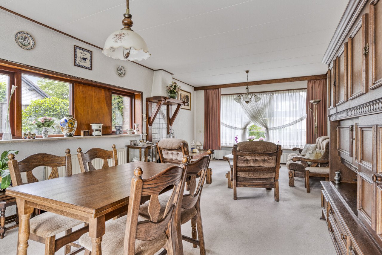 Vrijstaande woning slaapkamer, badkamer begane grond, 600 m² Heinkenszand